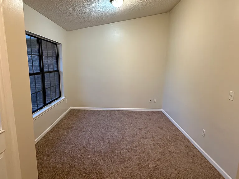 1468 Soaring Flight Way — Photo 11