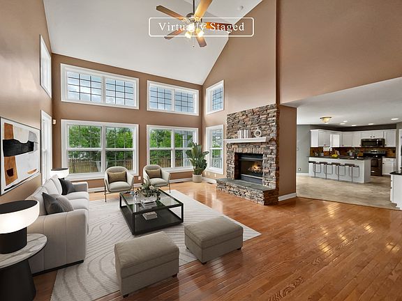 5th image of 1184 Northfield Dr