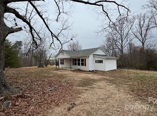 115 Craig Rd, Mooresboro, NC 28114