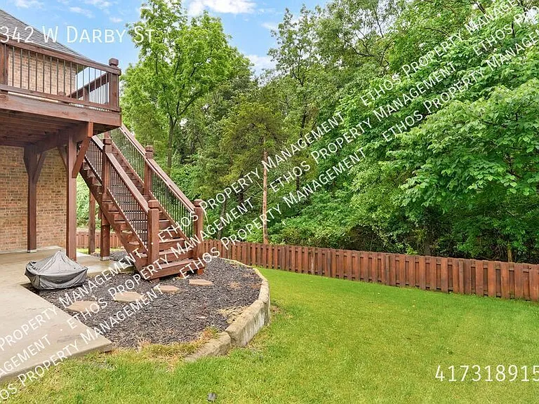 2342 W Darby St — Photo 55