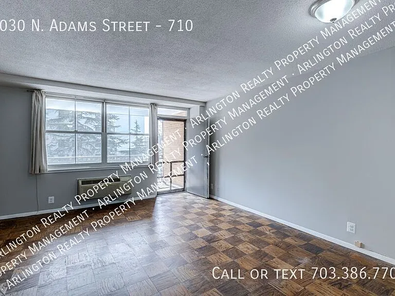 2030 N Adams St #710 — Photo 5