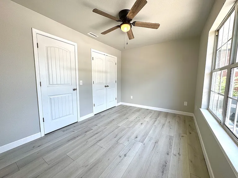 591 E Boswell St #2 — Photo 7