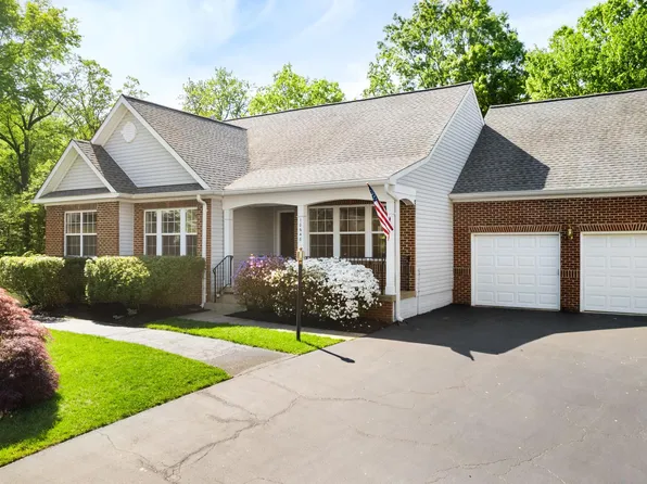 10648 Fence Post Ct, Manassas, VA 20112