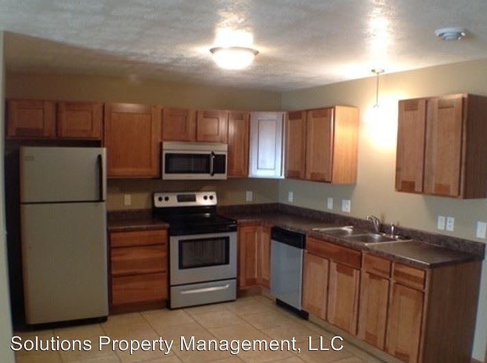 2nd image of 305 Topaz Pl Lot C