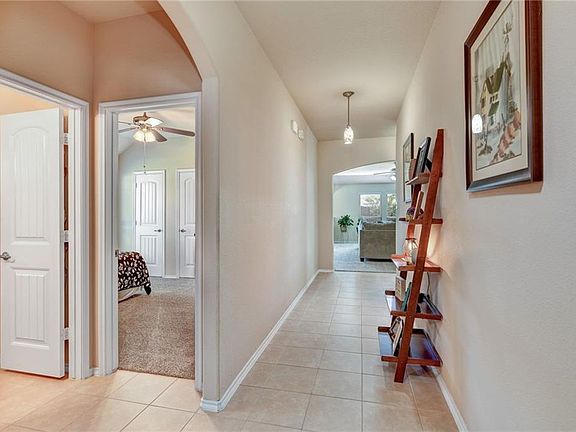 5th image of 1409 Christina Creek Dr