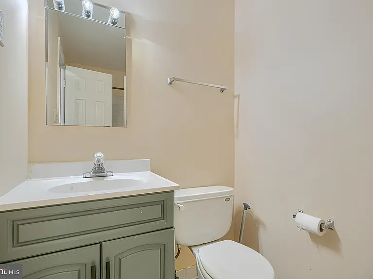 11322 Baritone Ct — Photo 22