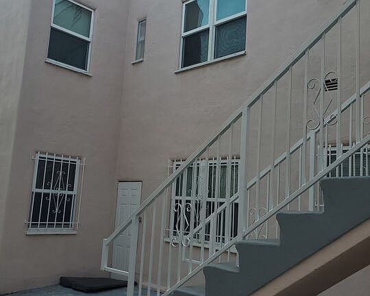 5th image of 6152 Orange St