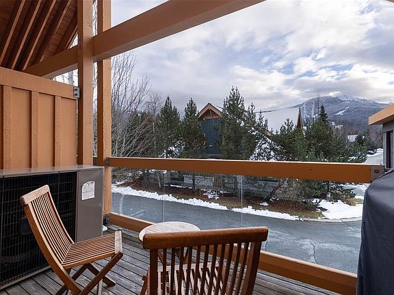 5th image of 4847 Casabella Cres #A