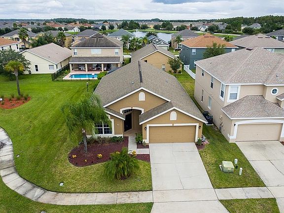 2nd image of 1313 Horizon Creek Ct