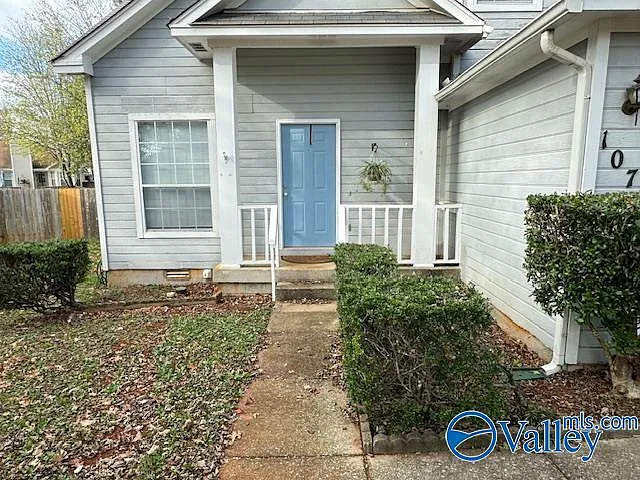 Building Photo - 107 Highwood Ct NW