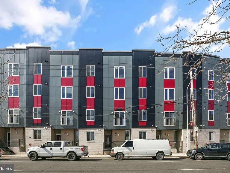 800 Callowhill St #10-3 — Photo 26