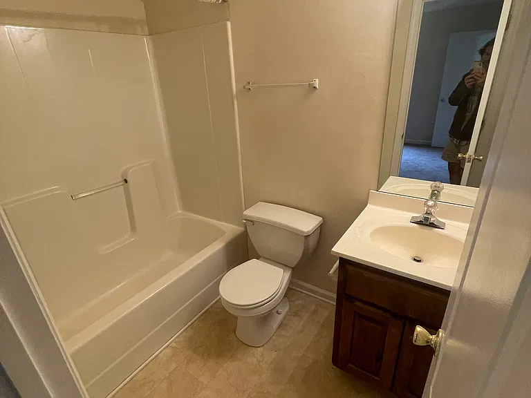 113 Grove Street Ext — Photo 9