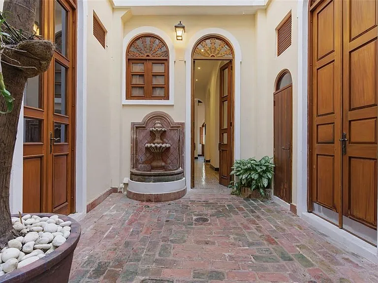 65 Calle San Francisco — Photo 14