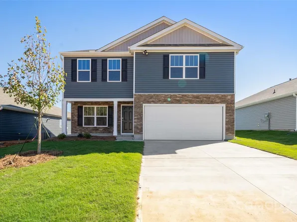 223 Callie River Ct, Clyde, NC 28721