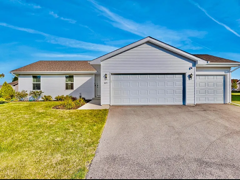 871 Fuller Ln — Photo 13