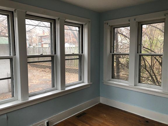 4th image of 7325 Arlington Dr #1A