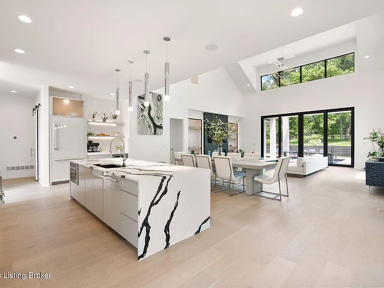 14201 Reserve Cv — Photo 11
