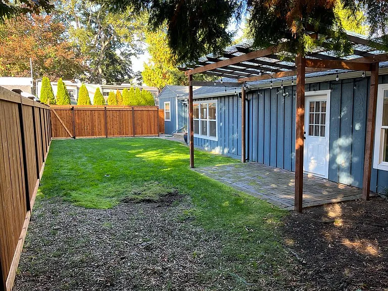 10024 Oak Ln SW — Photo 27