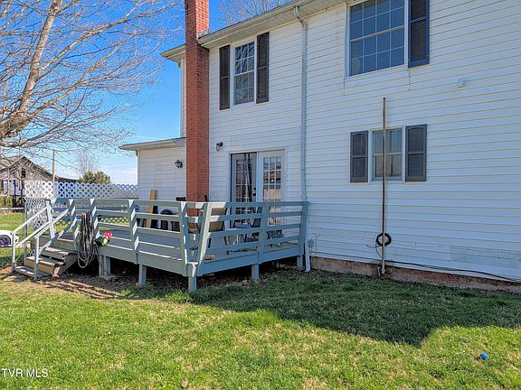 5th image of 1421 Bishoptown Rd