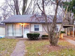 10631 Saratoga Ave, Oak Park, MI