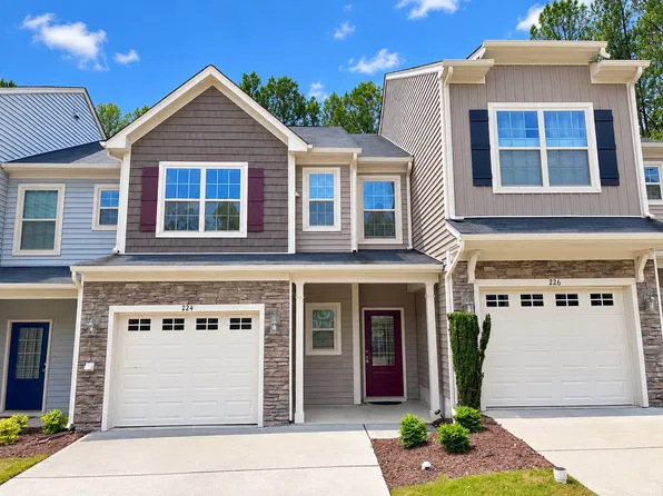224 Cypress Hill Ln, Holly Springs, NC 27540