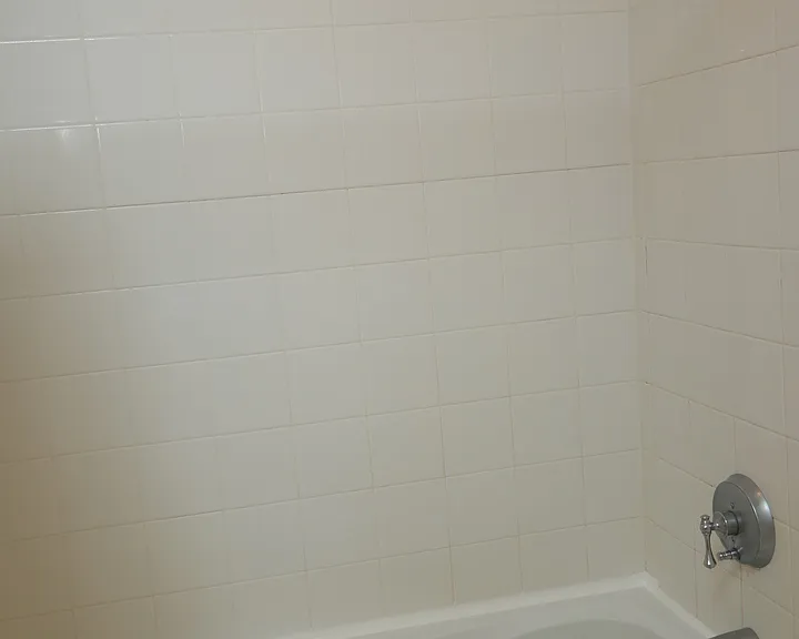 1145 W Hamburg St — Photo 12