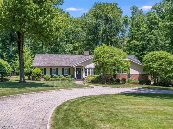 163 Oval Road, Essex Fells Twp., NJ 07021
