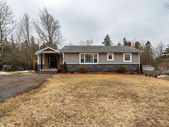 2nd image of 1099 English Mountain Rd S