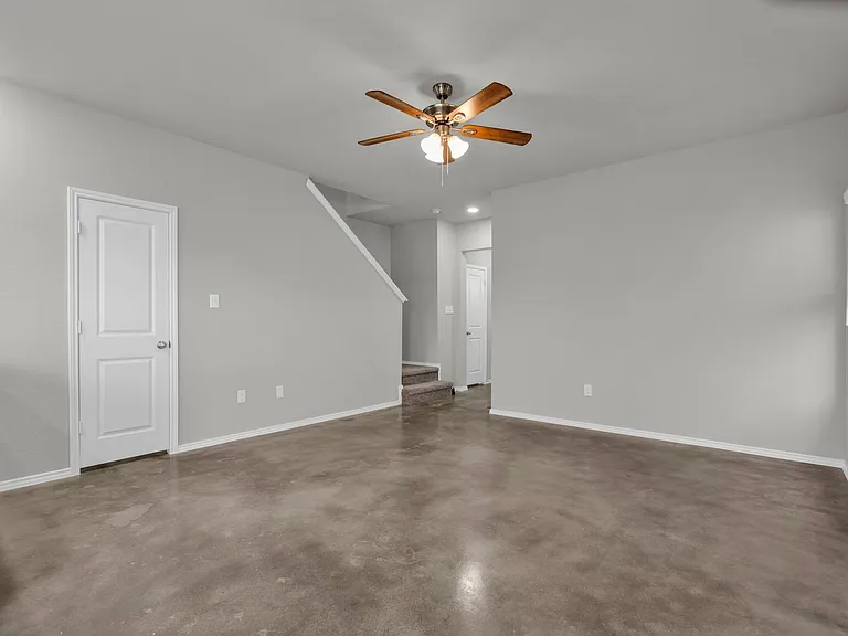 9426 Apple Ridge Ln — Photo 9
