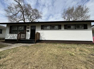 1022 E 41st Ave, Gary, IN 46409