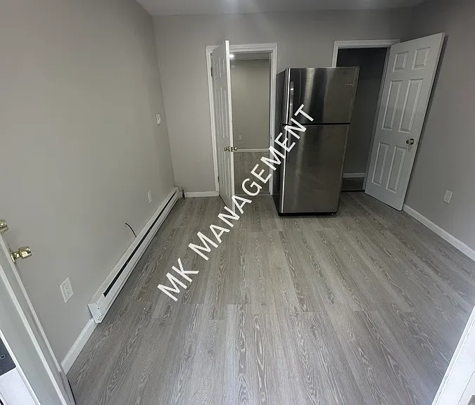 103 Spring St #D — Photo 2