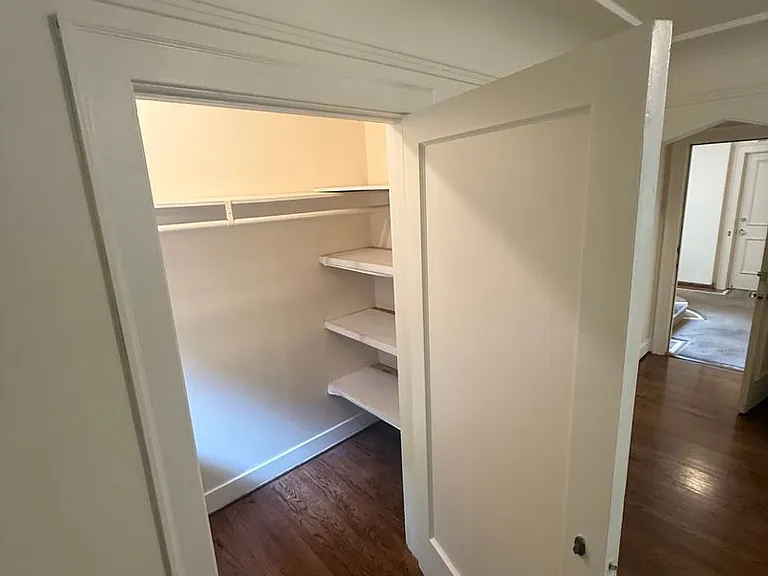 741 Federal Ave E — Photo 5