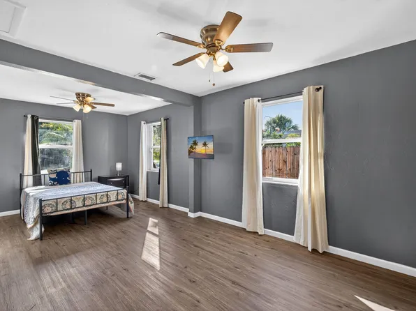 (undisclosed Address), Pt Charlotte, FL 33952