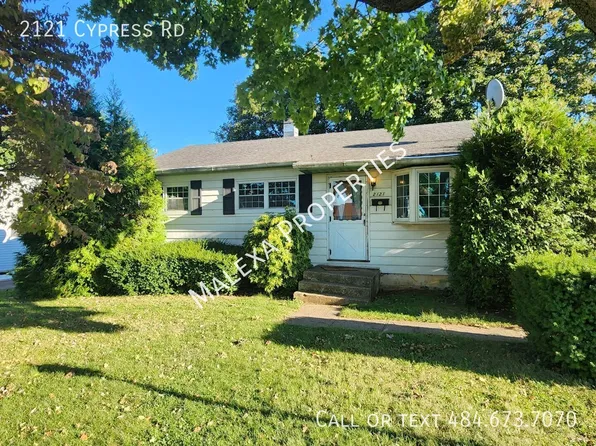 2121 Cypress Rd, Bethlehem, PA 18018