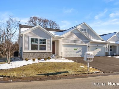 251 Hickory Valley Dr, Kalamazoo, MI, 49009