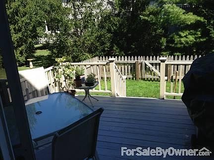 3rd image of 112 Donlin Dr