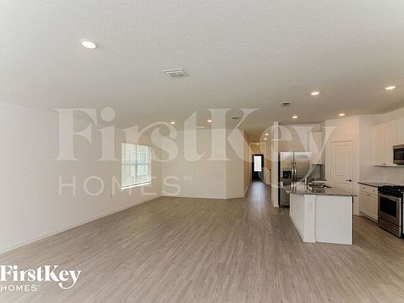 5th image of 4403 Meadowland Pl