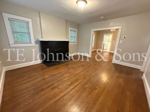 129 W Acadia Ave