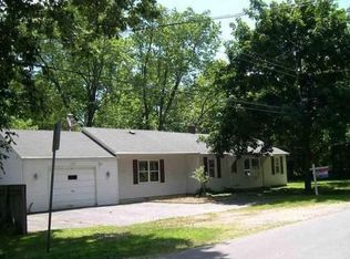 11812 Benson Rd, Mount Morris, MI 48458