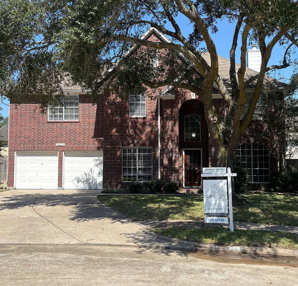 4 bed, 2.5 bath, 2580 sqft, $2,575 — Photo 1