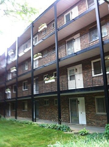 1st image of 1321 W Birchwood Ave APT 409