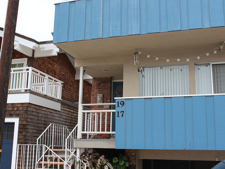 1st image of 17 Laguna Pl