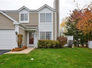 343 Gregory St, Aurora, IL 60504