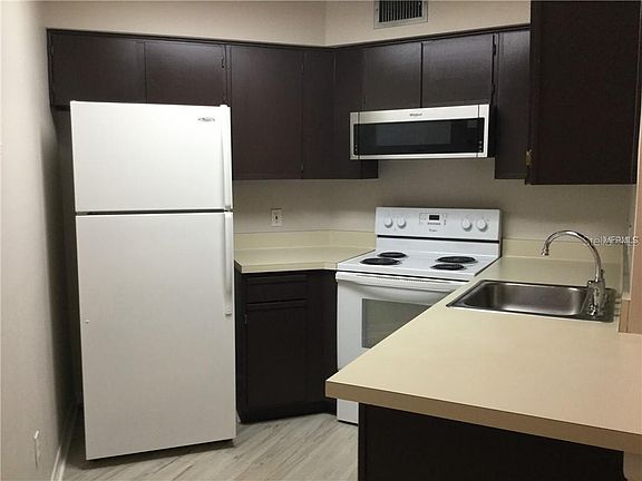 5th image of 3794 Southpointe Dr