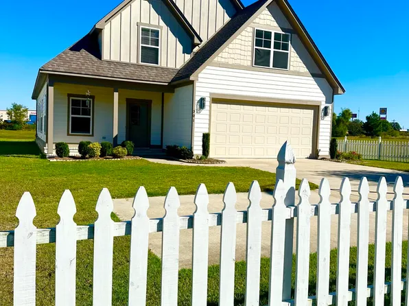 301 Starlyn Ave, New Albany, MS 38652