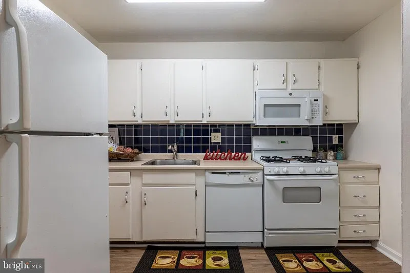 9200 Bridle Path Ln, Unit #K, Laurel, MD 20723 — Photo 2