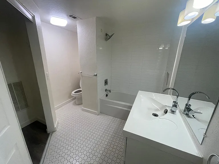 7474 Fair Oaks Ave #7402 — Photo 12