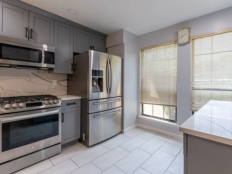2705 Cricket Cir — Photo 3