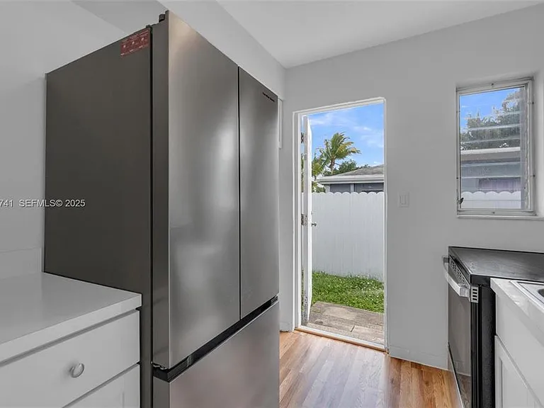 6340 Dawson St — Photo 13