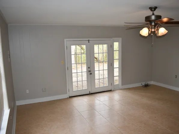 405 Ponce De Leon Dr W, Saraland, AL 36571